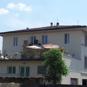 https://lodges-le-mura.it-tuscanyhotel.com